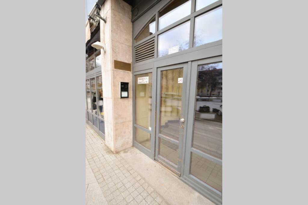 City Center Apartment Debrecen Extérieur photo