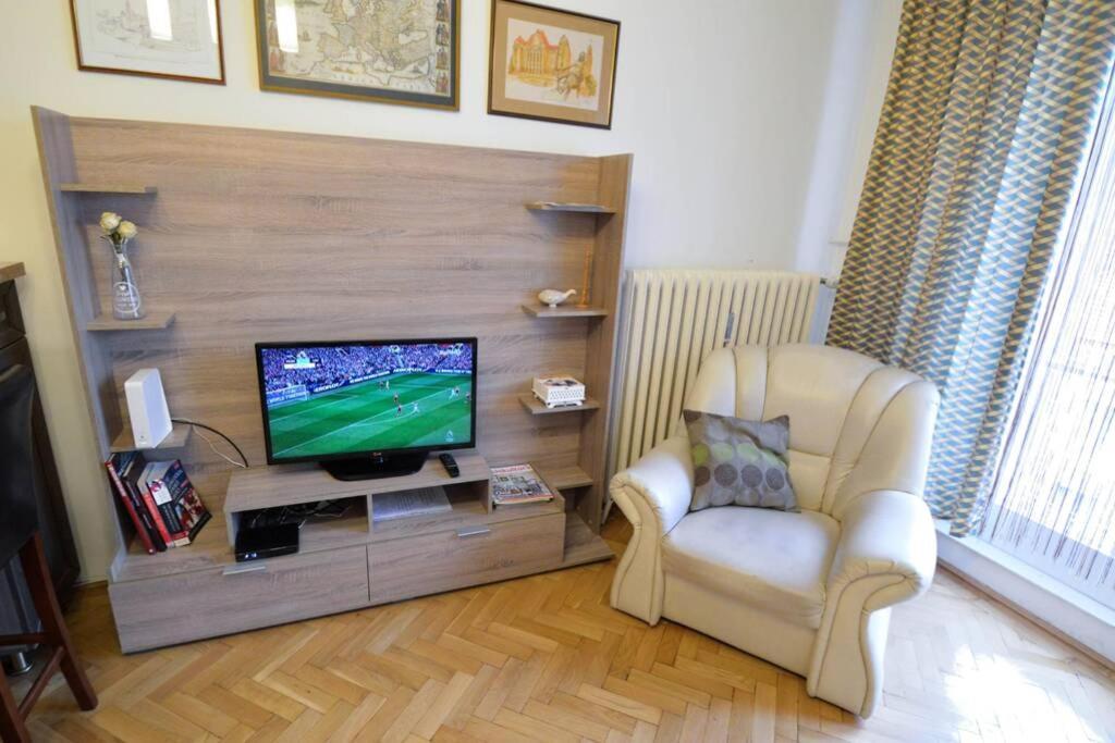 City Center Apartment Debrecen Extérieur photo